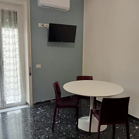 Mi Scialai - Teatro A 150 Mt - Museo A 250 Mt -ortigia 1500 Mt * Syracuse